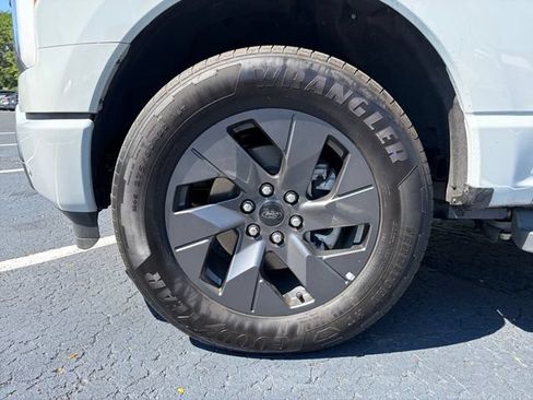 Used 2024 Ford F150 Lightning Flash AWD/4WD image 25