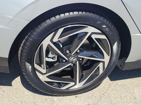 New 2026 Hyundai Sonata SEL FWD image 30