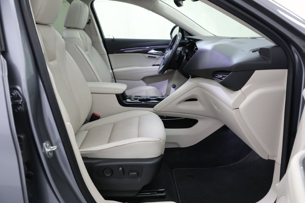 Certified 2022 Buick Envision Essence w/ Safety Package AWD/4WD image 13