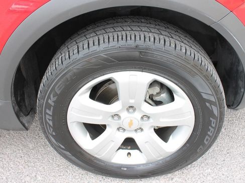 Used 2013 Chevrolet Captiva Sport LS image 16