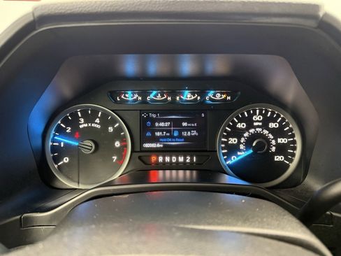 Used 2017 Ford F150 XLT w/ Equipment Group 301A Mid image 4