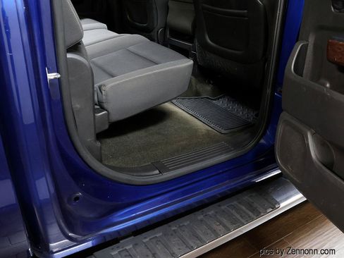 Used 2014 GMC Sierra 1500 SLE w/ SLE Value Package AWD/4WD image 29