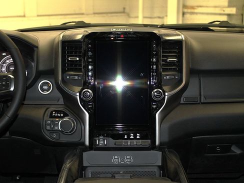 New 2026 RAM 1500 Big Horn AWD/4WD image 15
