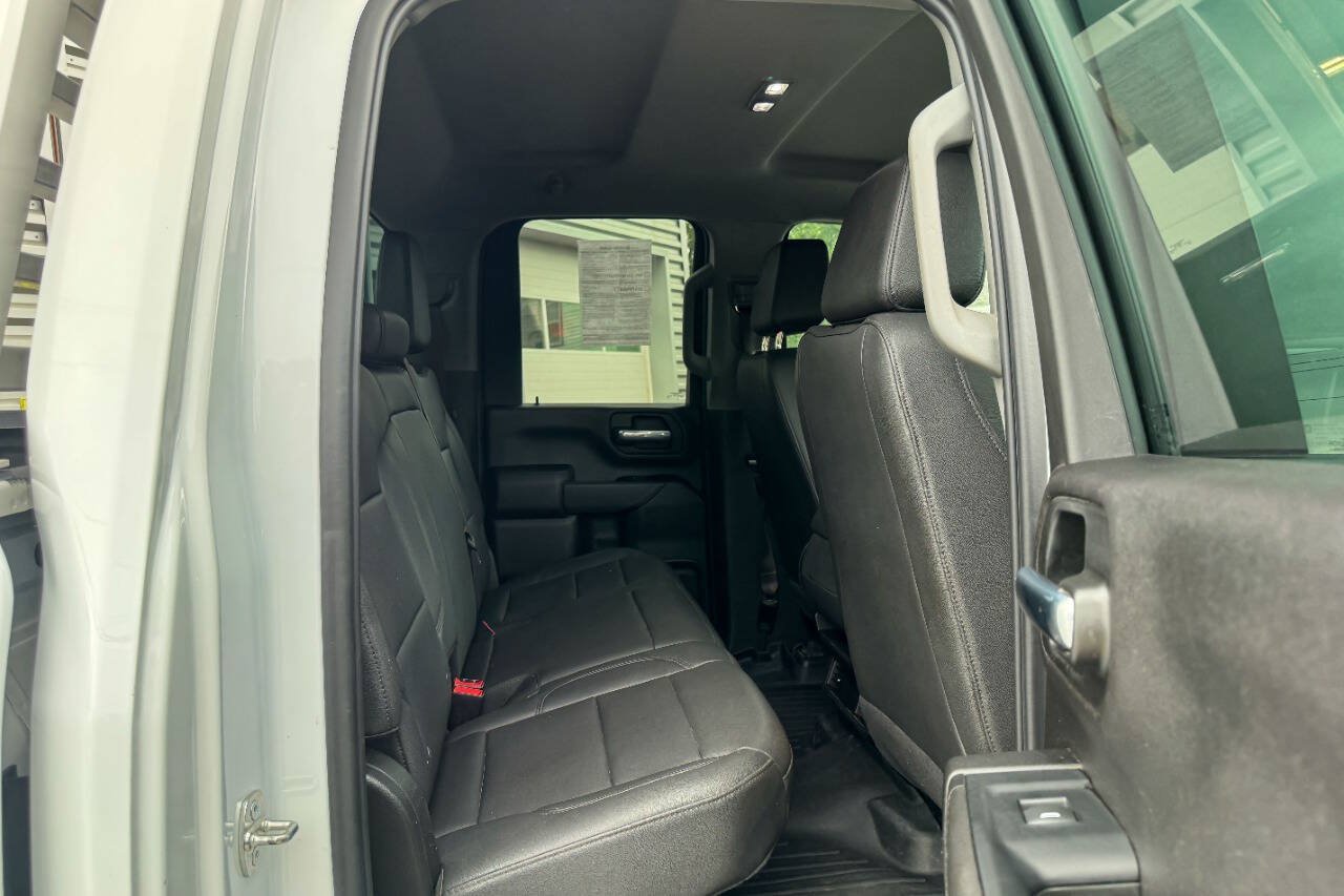 Used 2024 GMC Sierra 3500 Pro AWD/4WD image 18