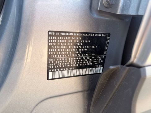 Used 2024 Volkswagen Taos SE FWD image 35