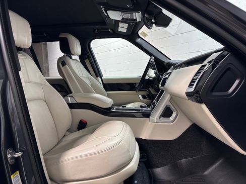 Used 2022 Land Rover Range Rover Westminster Edition image 32