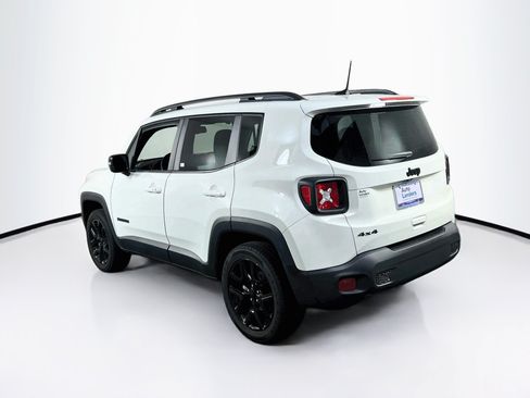 Used 2022 Jeep Renegade Altitude w/ Convenience Group AWD/4WD image 7
