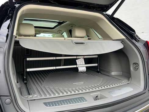 New 2026 Cadillac XT5 Premium Luxury w/ LPO, Floor Liner Package image 19