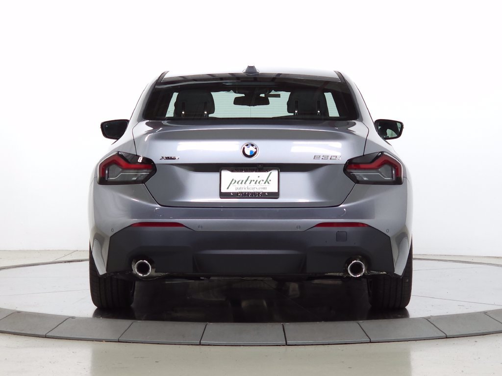New 2026 BMW 230i xDrive Coupe w/ Convenience Package AWD/4WD image 6