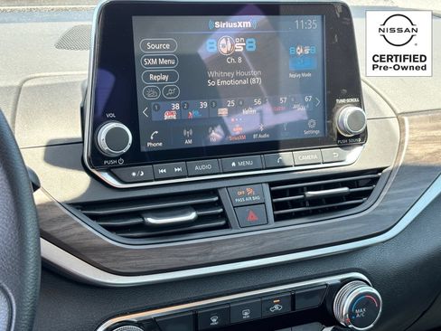 Certified 2025 Nissan Altima 2.5 SV FWD image 24