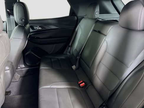 Used 2024 Chevrolet TrailBlazer RS w/ Driver Confidence Package image 24