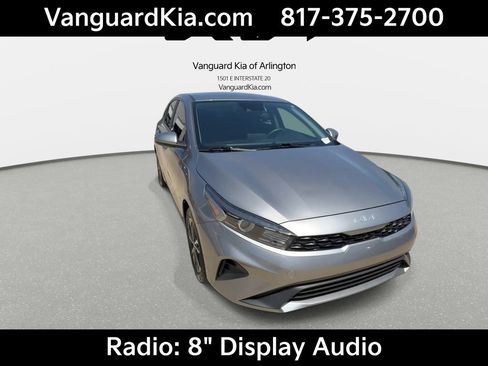 Certified 2024 Kia Forte LXS FWD image 3