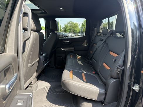 Used 2020 GMC Sierra 1500 AT4 w/ AT4 Premium Package AWD/4WD image 32