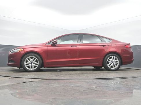 Used 2016 Ford Fusion SE image 47