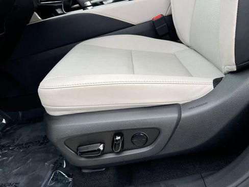 Used 2024 Lexus RX 350 Premium image 15