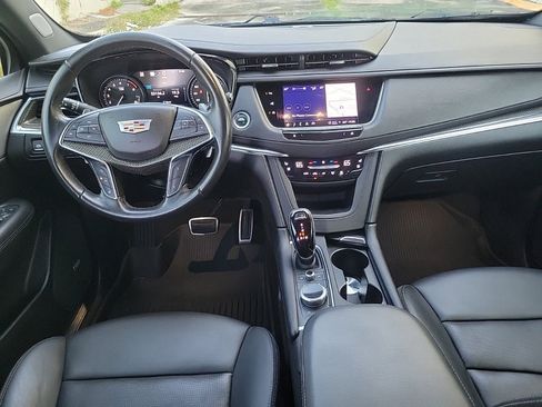 Used 2022 Cadillac XT5 Sportv w/ Technology Package image 17