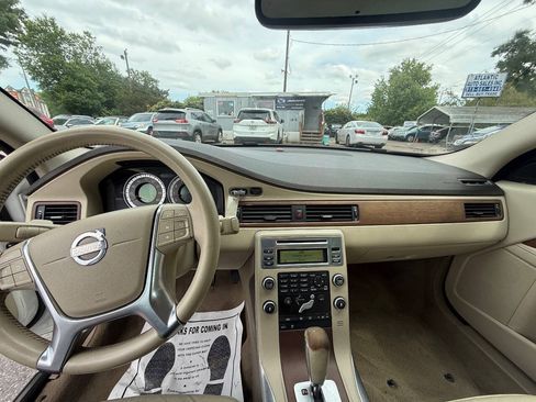 Used 2011 Volvo S80 3.2 FWD image 11
