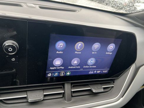 Used 2026 Chevrolet Trax RS image 13