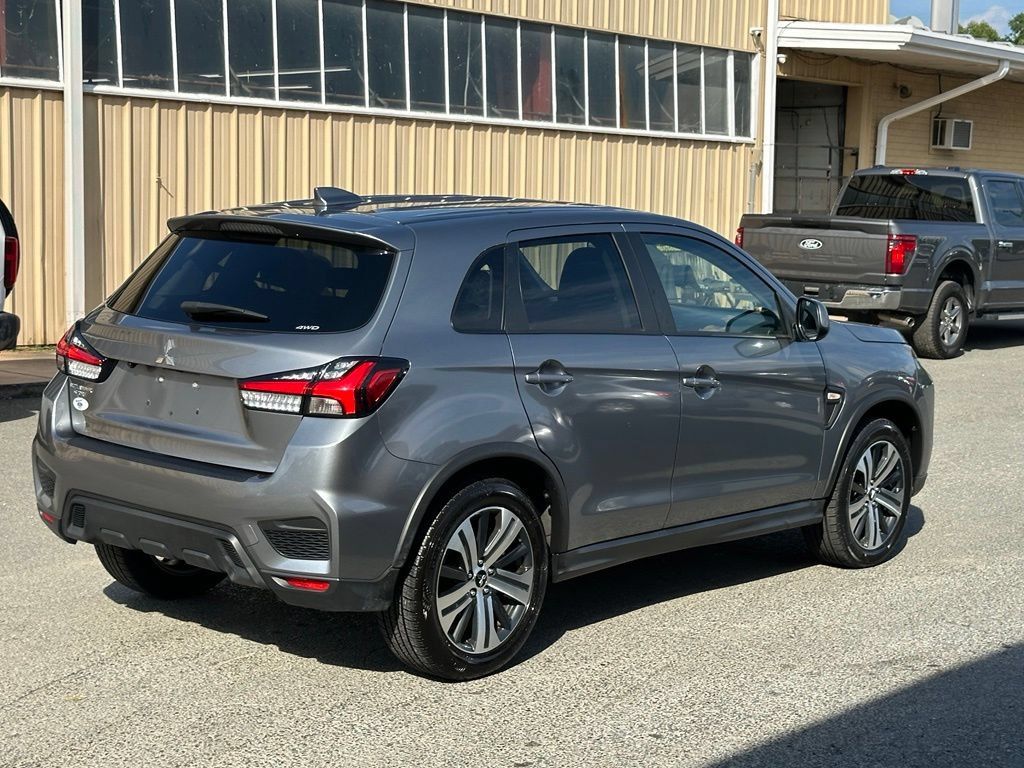 Used 2024 Mitsubishi Outlander Sport ES AWD/4WD image 9