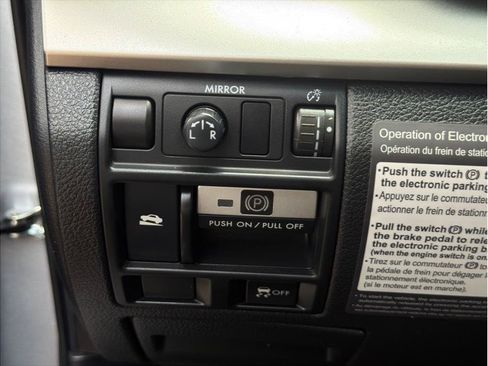 Used 2012 Subaru Outback 2.5i Premium AWD/4WD image 19