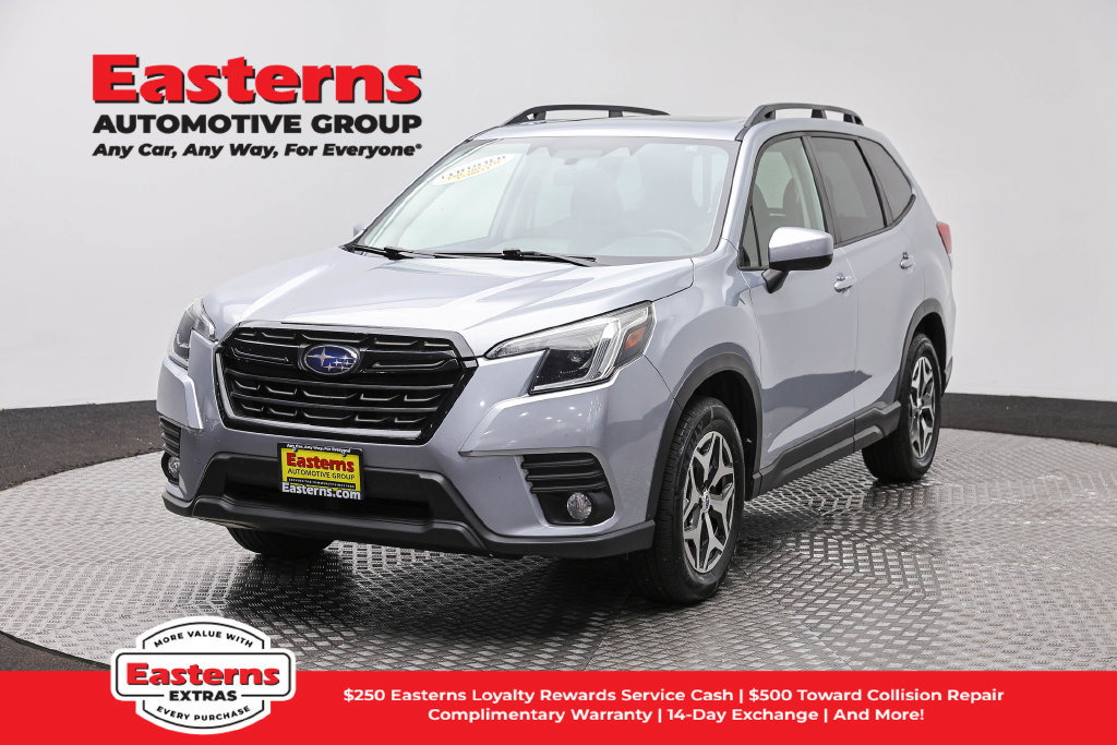Used 2022 Subaru Forester Premium AWD/4WD image 1