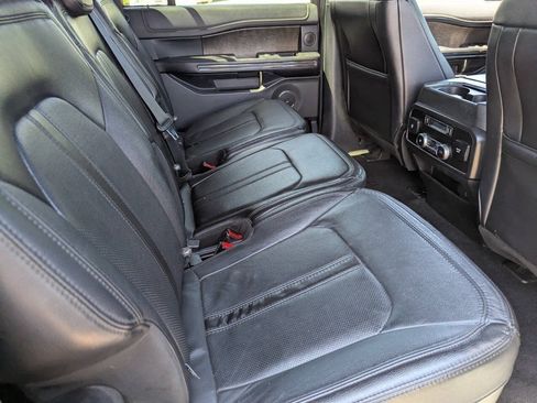 Used 2020 Ford Expedition Max Limited RWD image 14