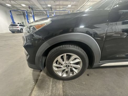 Used 2017 Hyundai Tucson SE Plus FWD image 23