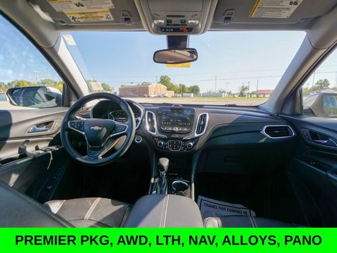 Used 2023 Chevrolet Equinox Premier image 2