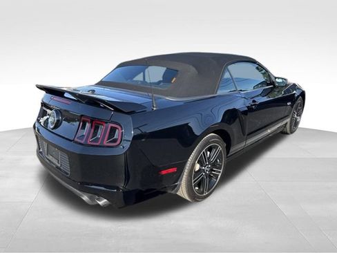 Used 2014 Ford Mustang GT w/ Electronics Package RWD image 7
