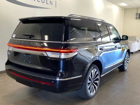 New 2024 Lincoln Navigator Reserve image 7