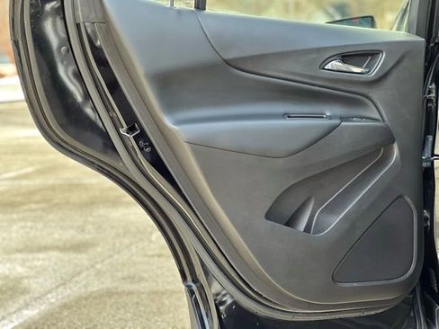Used 2019 Chevrolet Equinox LT image 13