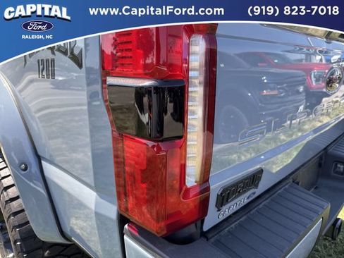 New 2026 Ford F250 Lariat w/ Black Appearance Package AWD/4WD image 14
