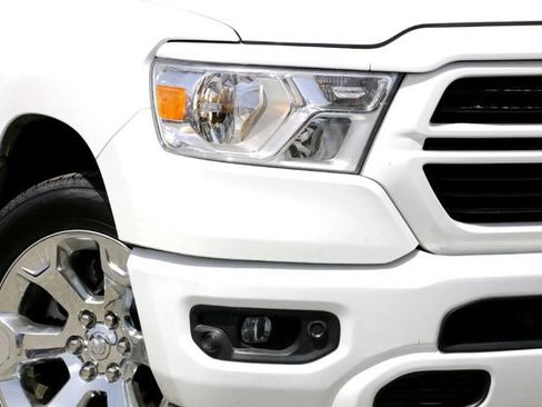 Used 2020 RAM 1500 Lone Star AWD/4WD image 3