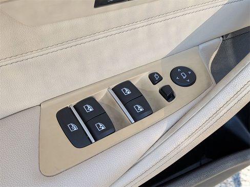 Used 2023 BMW 530i xDrive w/ Premium Package image 13