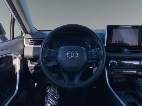 Used 2024 Toyota RAV4 LE image 12