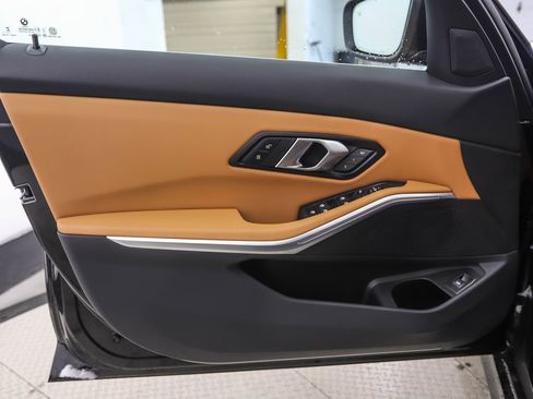 New 2026 BMW 330i xDrive Sedan w/ Convenience Package image 9