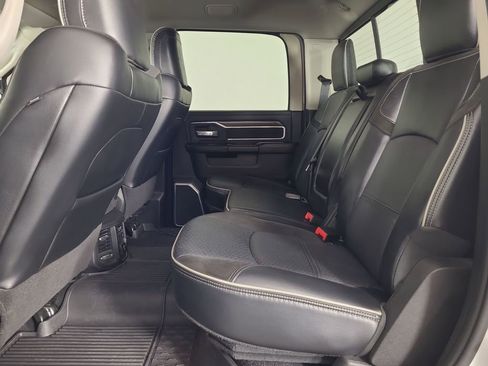 Used 2024 RAM 3500 Laramie image 17