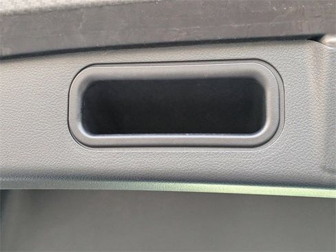 Used 2019 Toyota Prius Prime Premium image 12