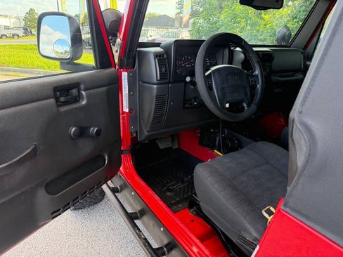 Used 2003 Jeep Wrangler Sport AWD/4WD image 12