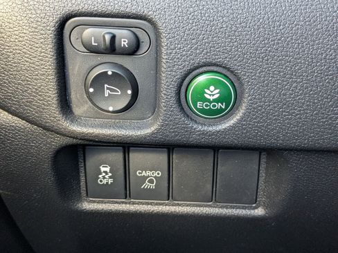 Used 2019 Honda Ridgeline Sport image 20