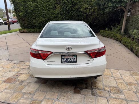 Used 2016 Toyota Camry LE w/ Protection Package (Q2) FWD image 4