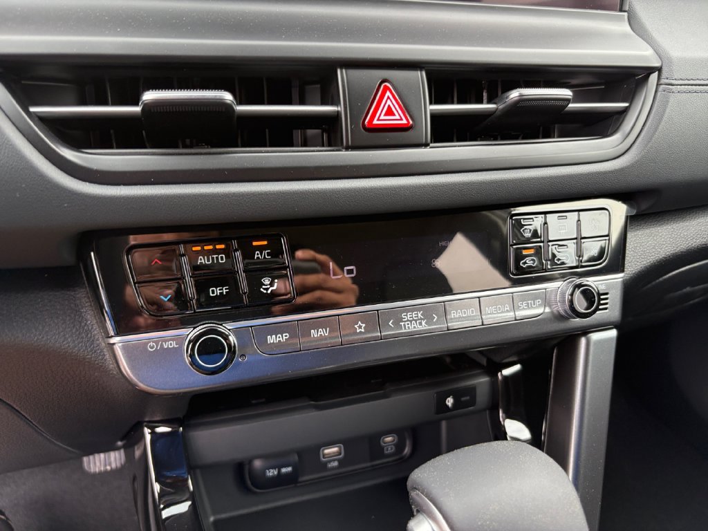 New 2025 Kia Seltos SX w/ SX Sunroof Package AWD/4WD image 29