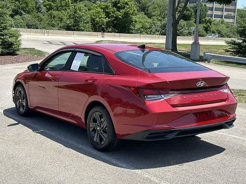 Used 2022 Hyundai Elantra SEL FWD image 30