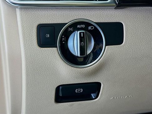 Certified 2018 Mercedes-Benz GLE 350 4MATIC image 10