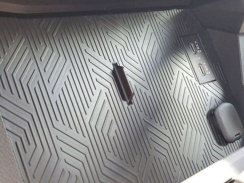 New 2025 Toyota Tacoma SR5 image 27