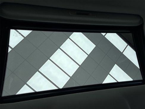 Used 2021 INFINITI Q50 Luxe image 36