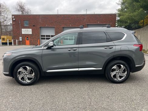 Used 2023 Hyundai Santa Fe SEL w/ Premium Package AWD/4WD image 2