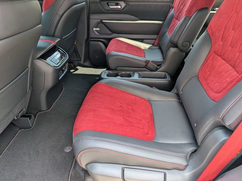 Used 2026 Nissan Armada NISMO AWD/4WD image 24