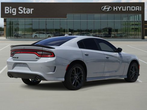 Used 2022 Dodge Charger GT w/ Plus Group AWD/4WD image 4