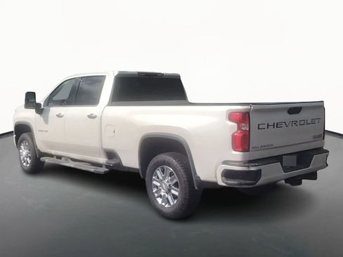 Used 2021 Chevrolet Silverado 3500 High Country w/ Z71 Off-Road Package image 5
